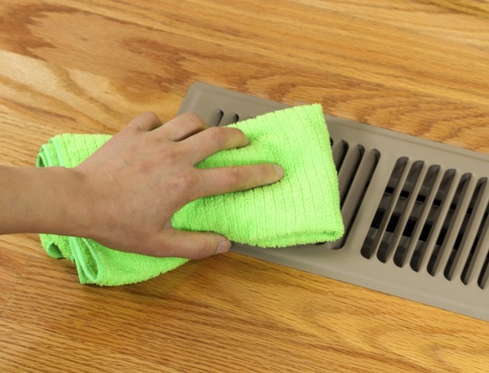 how to clean air vents